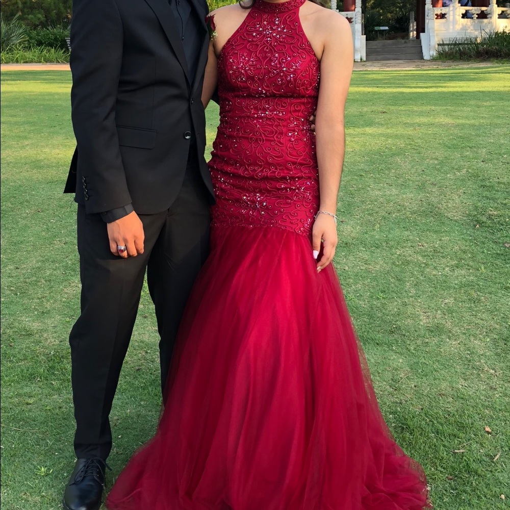 Prom dress - Picture 2 of 3